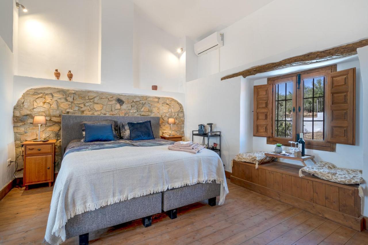 Hacienda la buena vida B&B en appartementen Algarinejo Exterior foto